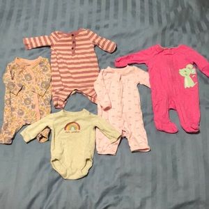 Girls newborn clothes